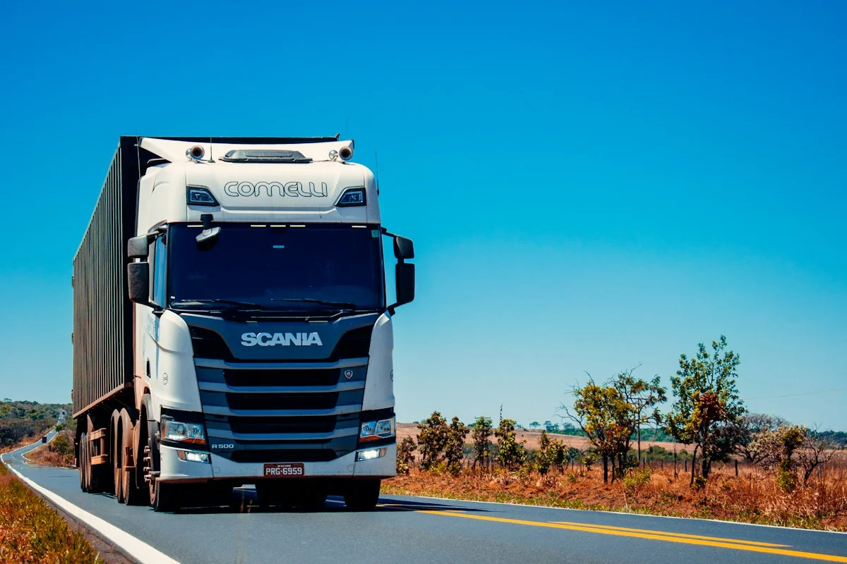 Commercial Fleet Telematics & GPS Tracking Portal Development: SaaS Lead Gen Architecture