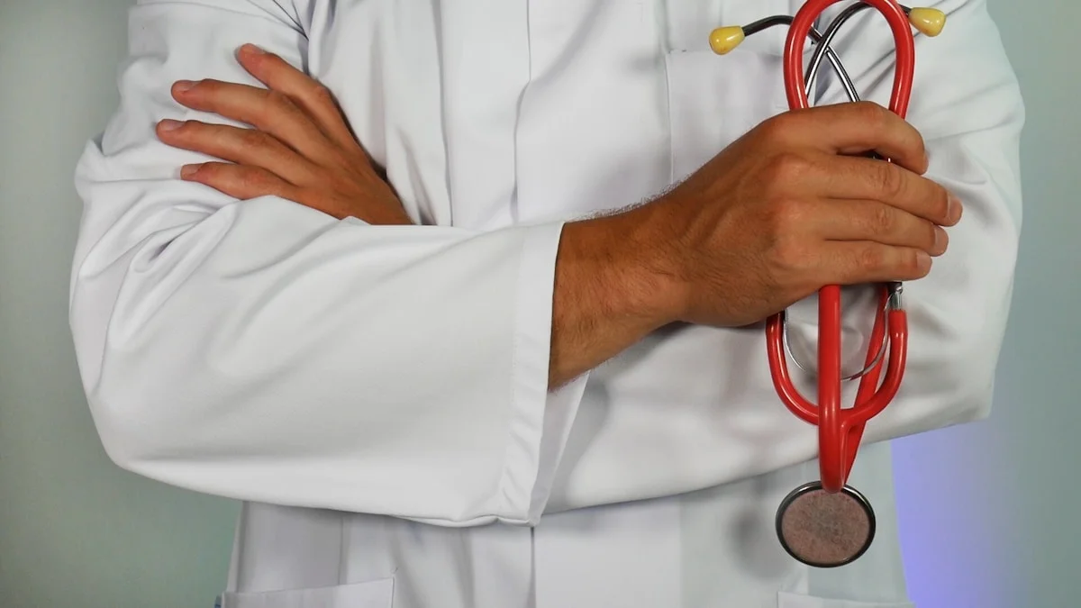 Regenerative Medicine & Stem Cell Therapy Patient Funnels: High-Trust Acquisition Engine
